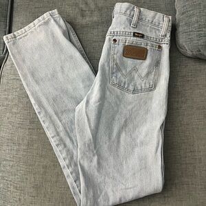 Wrangler Men's Light Blue Jeans